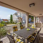 Im Erdgeschoss Mit Terrasse By Interhome Цриквеница