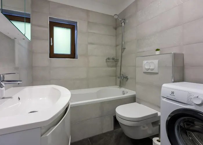 Im Erdgeschoss Mit Terrasse By Interhome Apartment Crikvenica